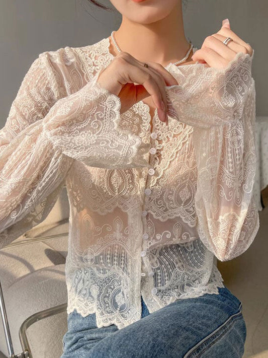 Hannah Slim V-Neck Hollowed Lace Top