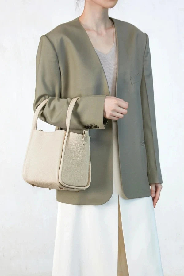 Minnie Medium Bucket Bag