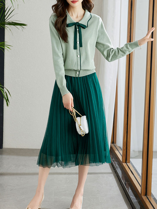 Jamie Vintage Style Contrast Color Lapel Green Sweater