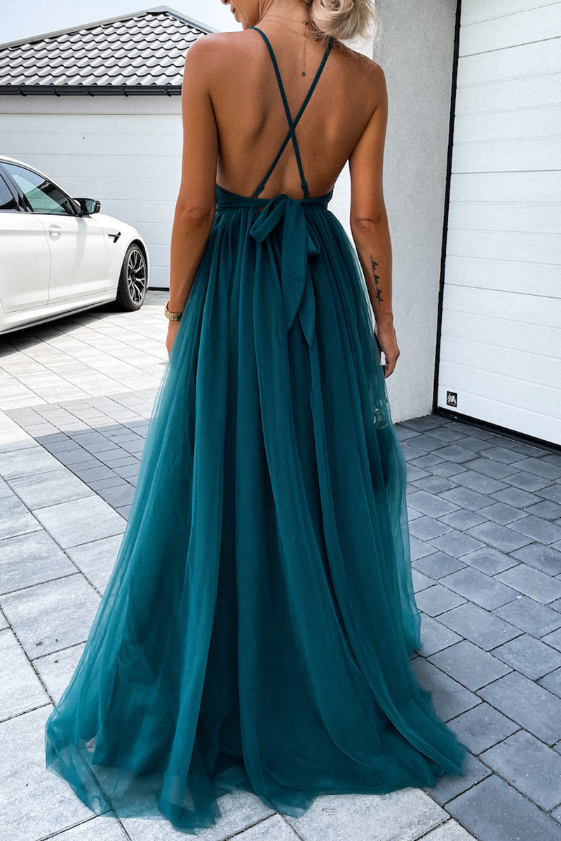 Vestidos sexis con falda de pastel y cuello halter de malla sólida