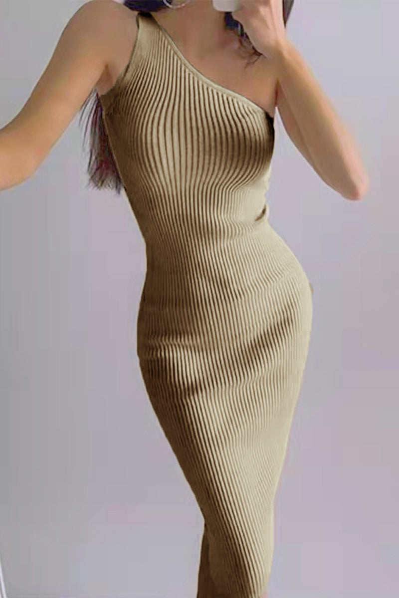 Vestidos sexis de falda cruzada con cuello oblicuo sólido