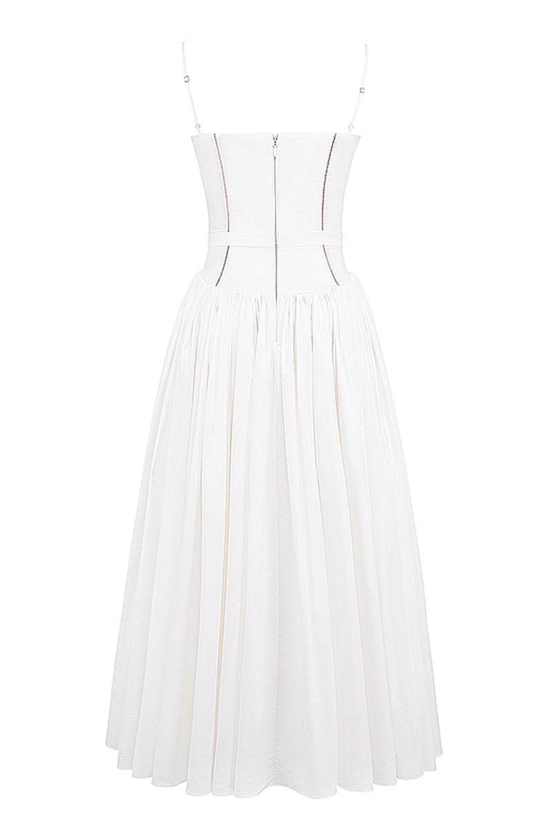 Elegantes vestidos de tirantes con cuello cuadrado y patchwork