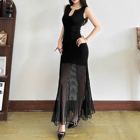 Sleeveless notch neck maxi dress | Festival Outfits Women