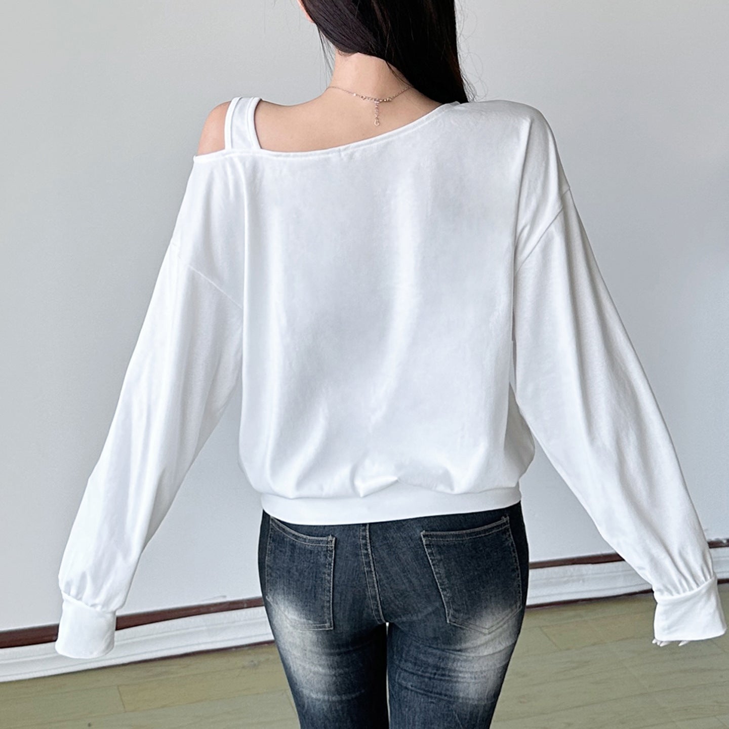 Irregular long sleeve letter pattern self tie top | Festival Outfits Women