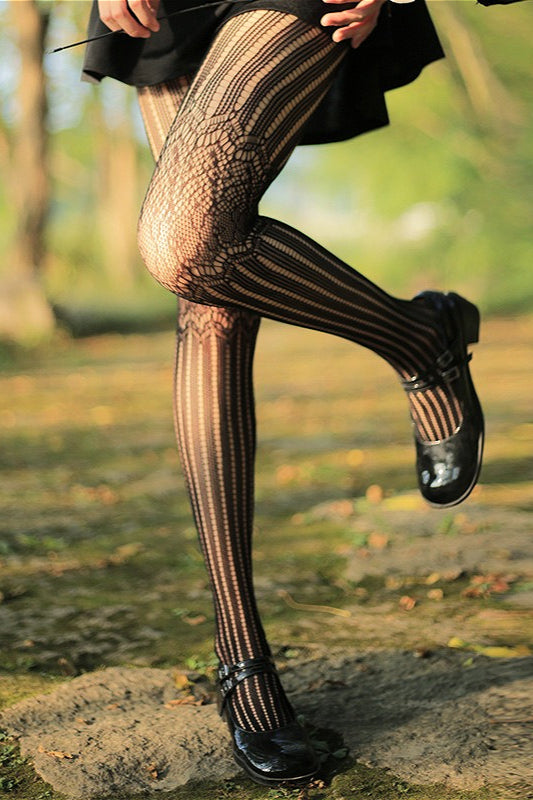 Gothic Lace Vertical Stripe Fishnet Socks