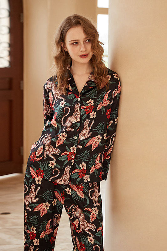 Conjunto de ropa de estar por casa de manga larga con estampado floral y de jaguar