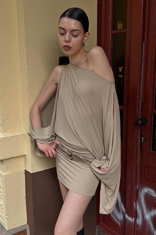Wasteland Solid One Shoulder Ruched Bodycon Mini Dress