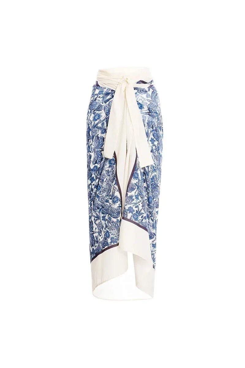 Conjunto de bikini con volantes y estampado de libélulas azules