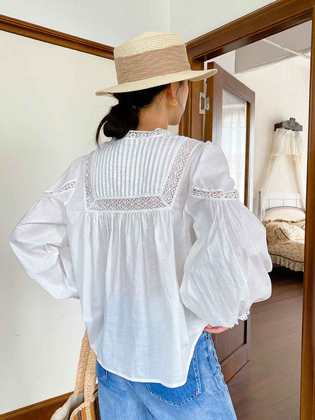 Layla Vintage Crew Neck Balloon Sleeve Hollowed Top