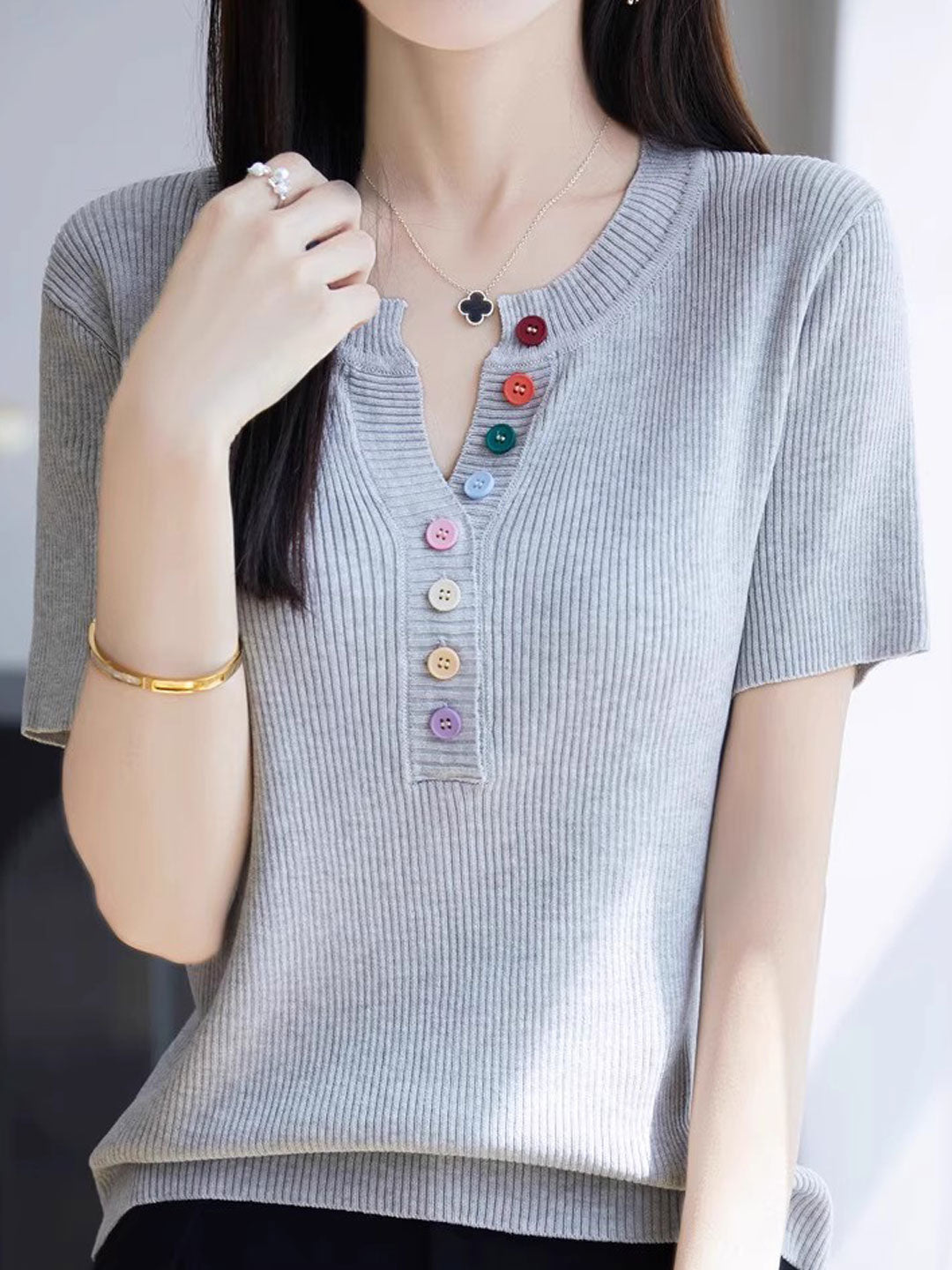 Mariah Loose Color Button Solid Color Top