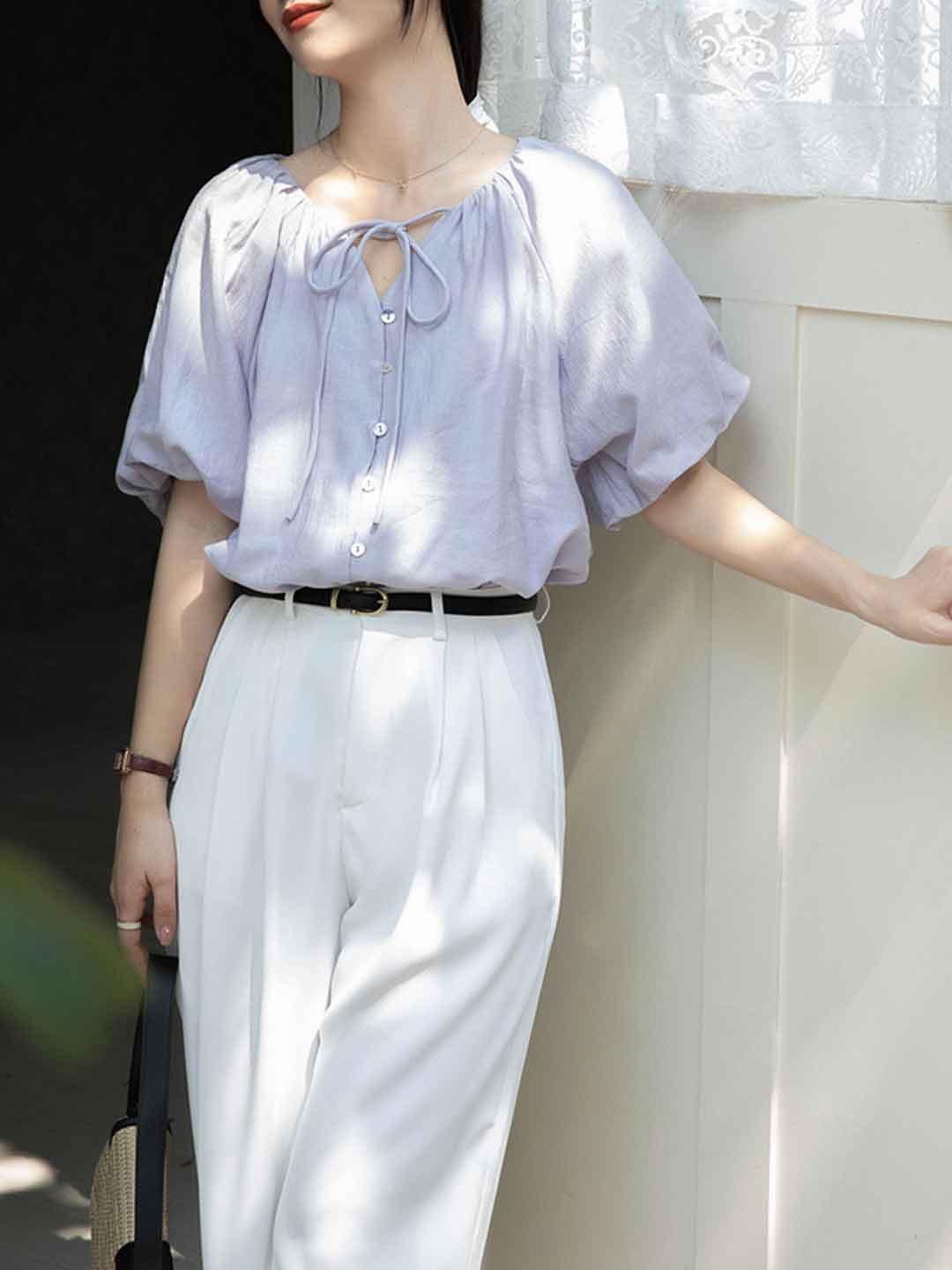 Valeria Classic V-Neck Puff Sleeve Solid Color Top