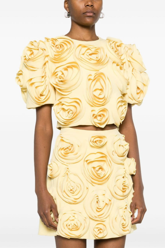 Conjunto de falda floral con hombros abullonados Aelis
