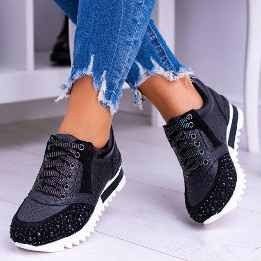 Zapatillas deportivas modernas con cordones y cuentas para mujer | Ideales para el día a día