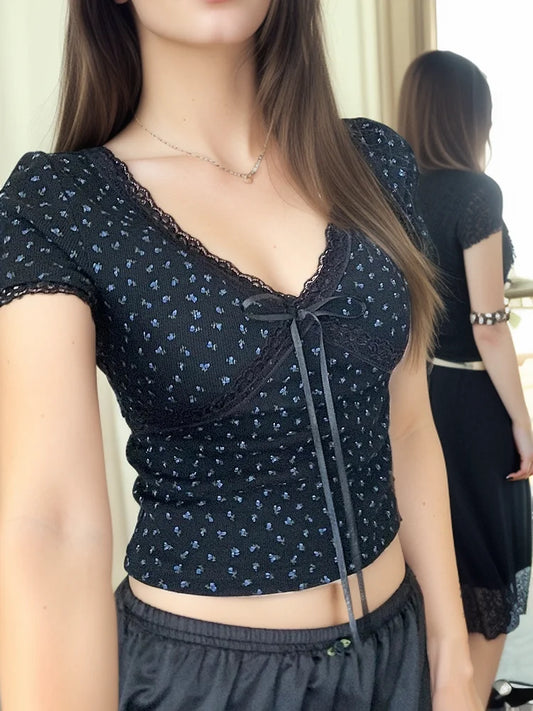 Korean Kawaii Lace Patchwork Women T-shirt Y2K Aesthetic Vintage Floral Top Bow Knot V-neck Short Sleeve Crop Top Elastic Slim