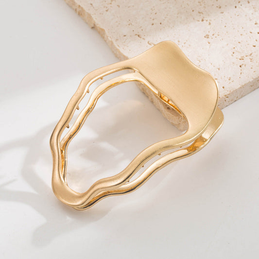 Chic Minimalist Irregular Hair Claw