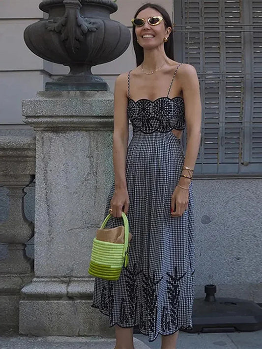 Fashion Embroidery Hollow Slip Dress Women Elegant Plaid Sleeveless Maxi Dresses Spring Summer Lady New High Street Robe