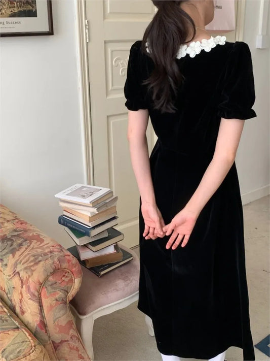 Autumn French Vintage Black Velvet Midi Dresses for Women Puff Sleeves Square Collar A-line Korean Fashion Vestido Mujer New