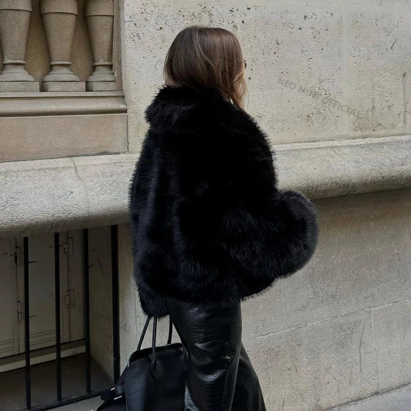 Street Fashion Shawl Collar Faux Fox Fur Coat Women Winter Cool Girls Black Short Fur Jacket Vintage Chic Overcoat