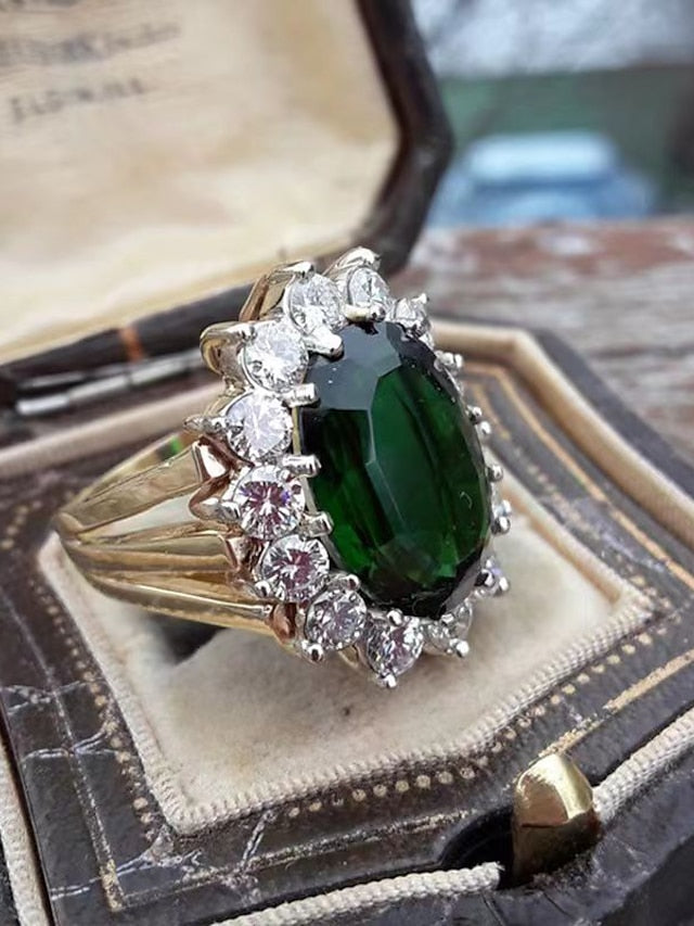 1PC Light Gold Alloy Vintage Style Ring For Women with Synthetic Emerald Jasper -Mother's Day for Women
