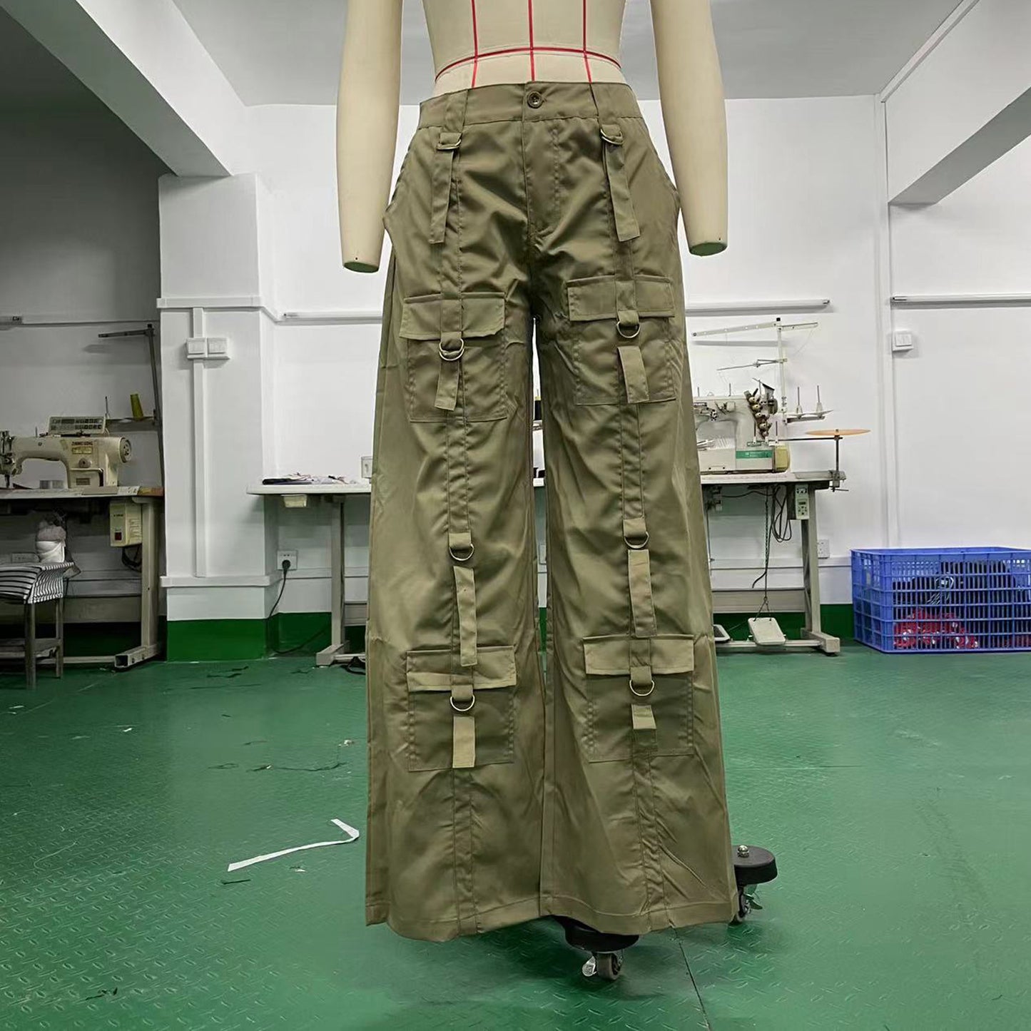 Pantalones cargo rectos holgados de color liso informales a la moda para mujer