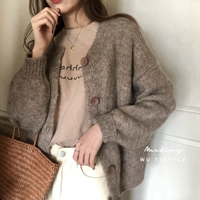 Camiseta informal de manga corta con cuello redondo y estampado de letras en color liso para mujer