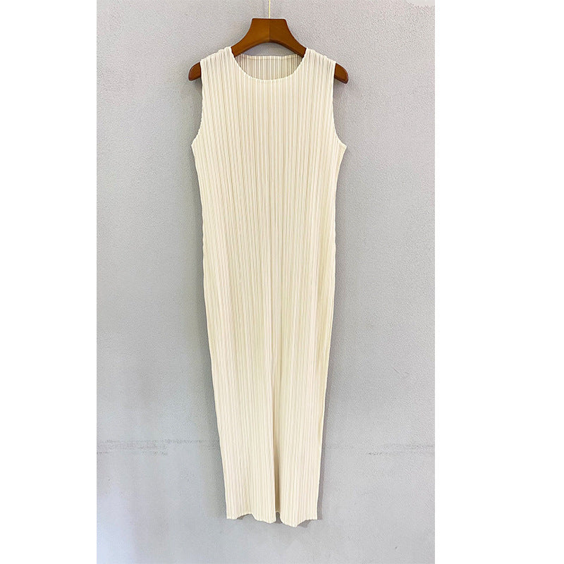 Women Fashion Minimalist Casual Soft Solid Color Round Neck Sleeveless Creased Long Dress