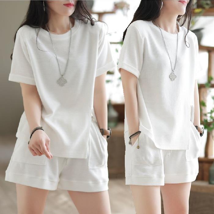 Conjunto de dos piezas de camiseta holgada de manga corta y pantalones cortos informales para mujer