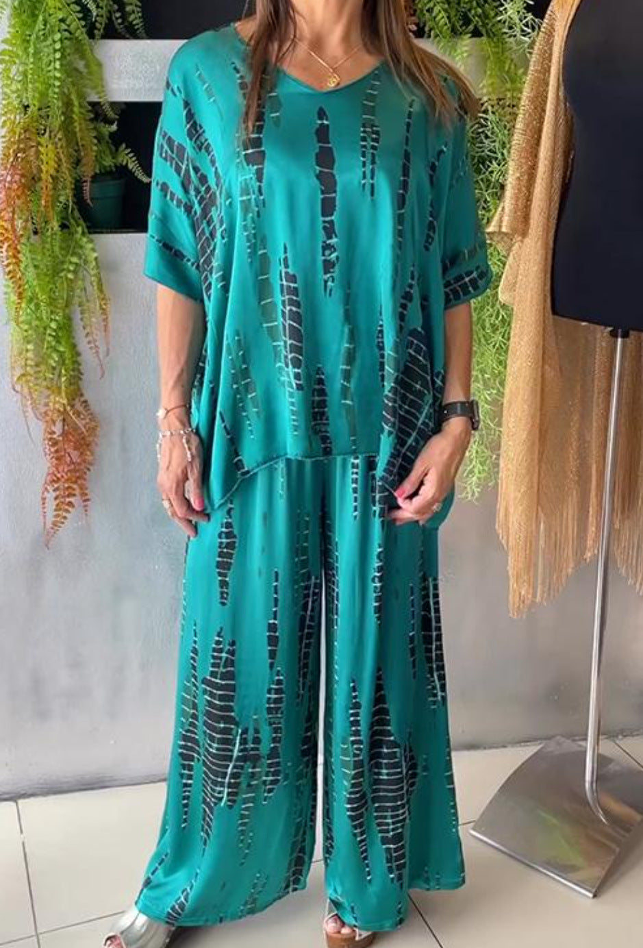 Conjunto de dos piezas de verano para mujer, informal, estampado, cuello redondo, manga corta, pantalones anchos y parte superior