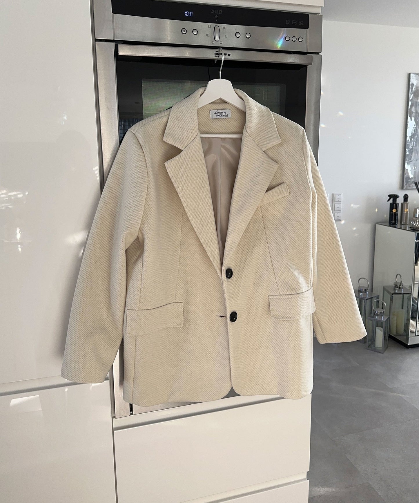 Women's Trendy Beige Blazer with Pockets and Buttons | Great for Everyday Wear