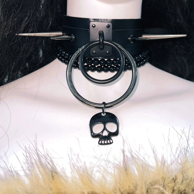 Fluffy o ring skull applique backless tube top | Festival Outfits Women