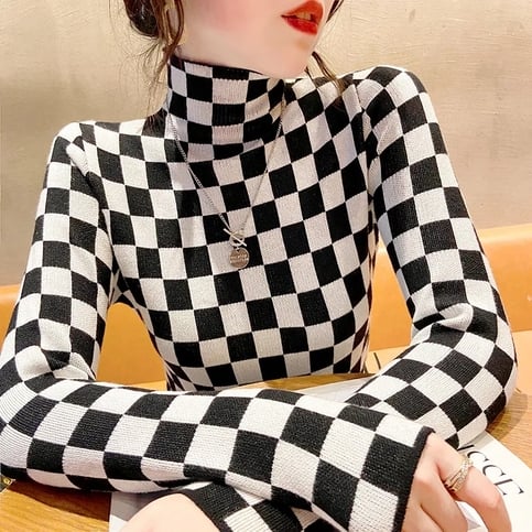 Black & White Checkered Turtleneck Long Sleeve Shirt