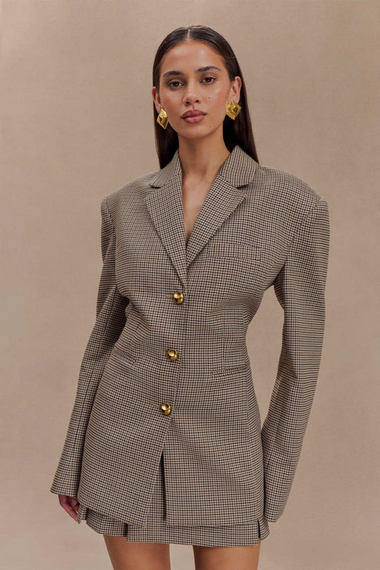 Chaquetas tipo blazer con hebilla de rejilla