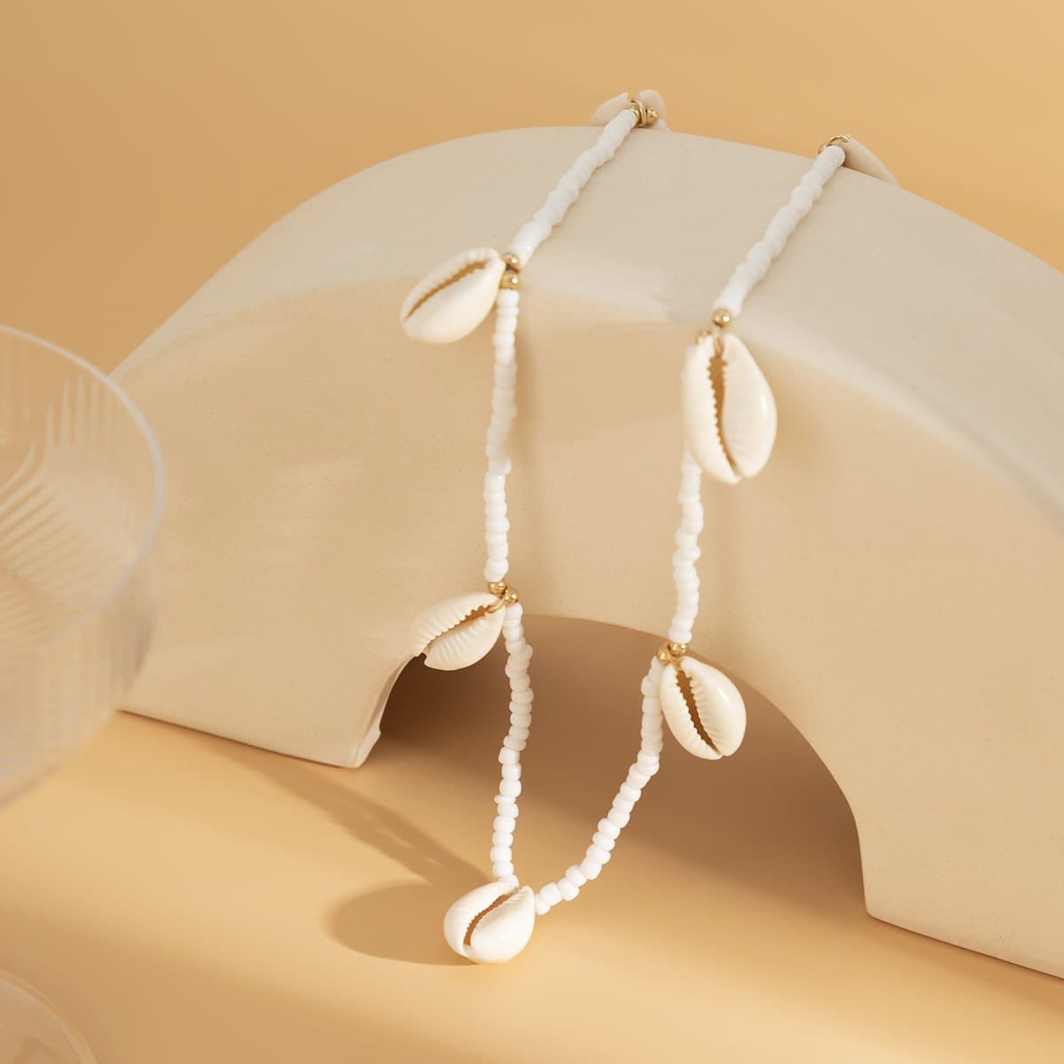 Seashell pendant beaded waist chain