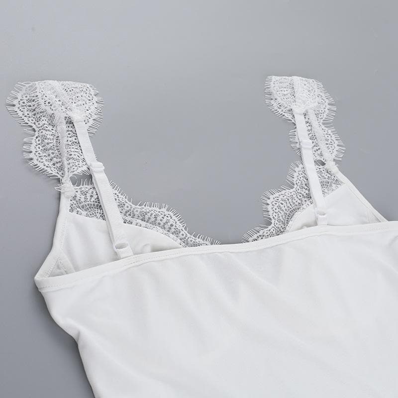 V neck lace hem flower applique cami top | Festival Outfits Women