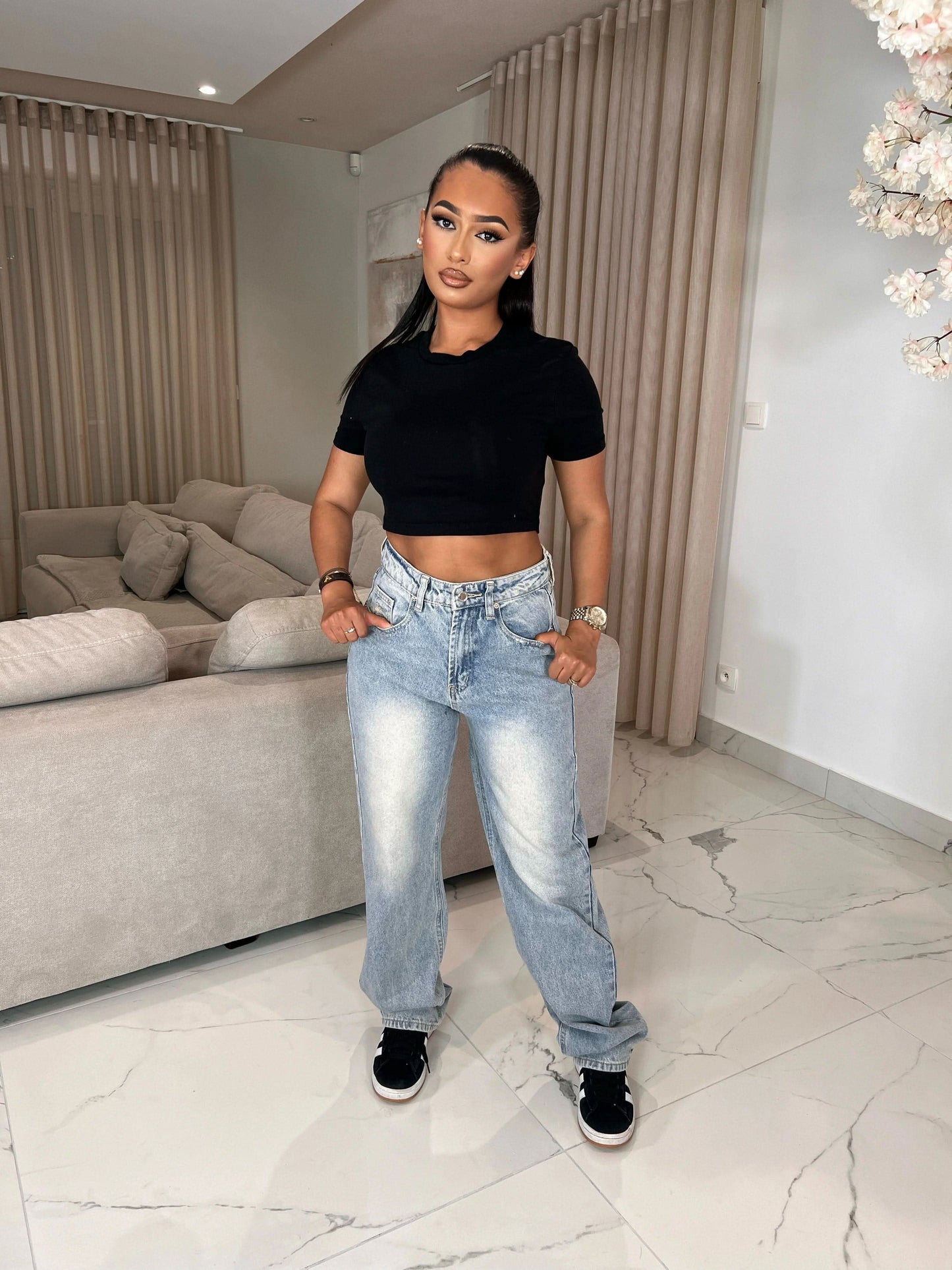 Mila Ripped Jeans