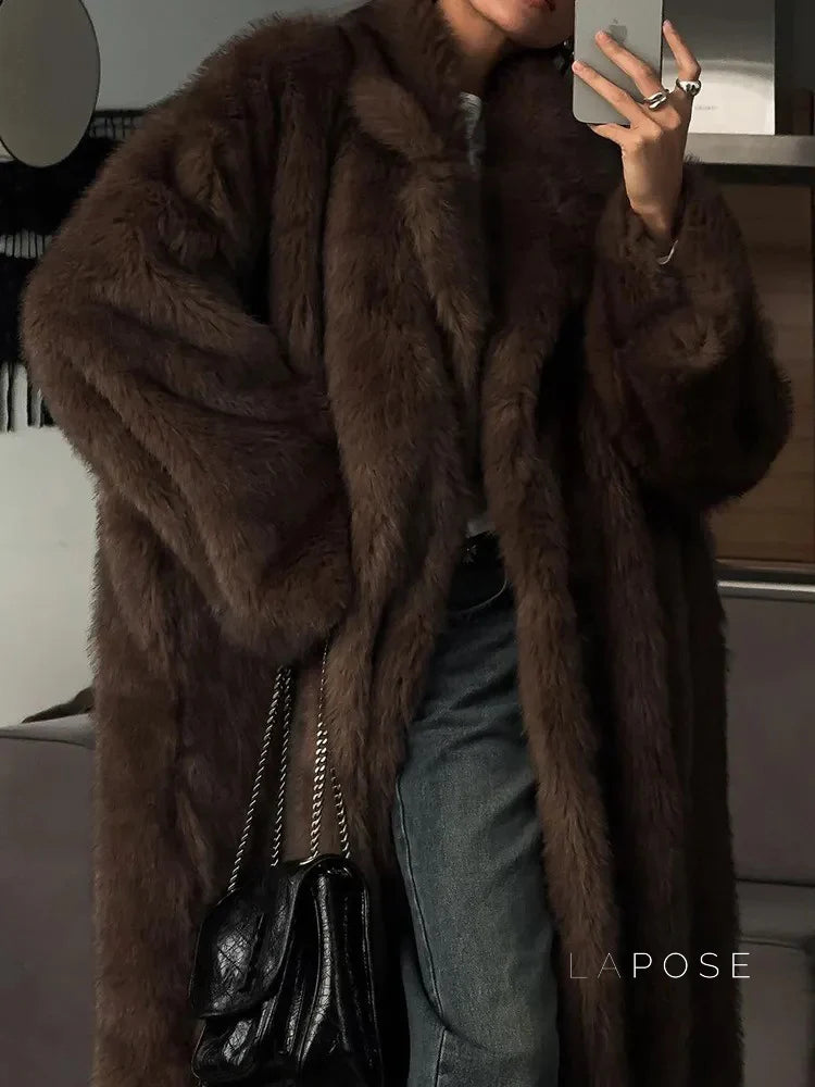 Lilly Fluffy Faux Fur Coat