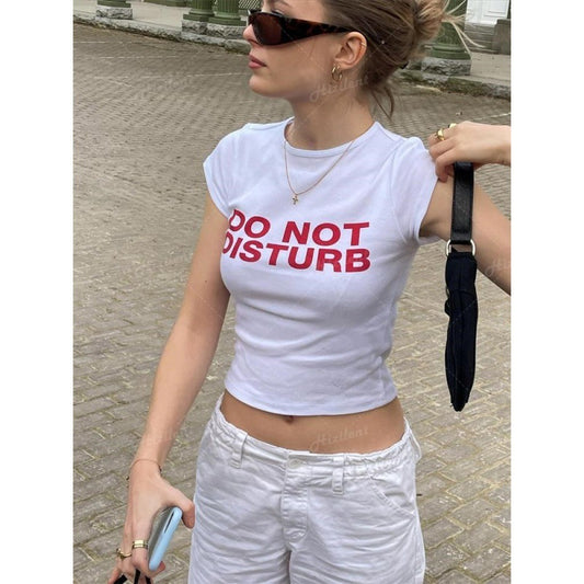 Camiseta corta informal de moda con estampado de letras para mujer