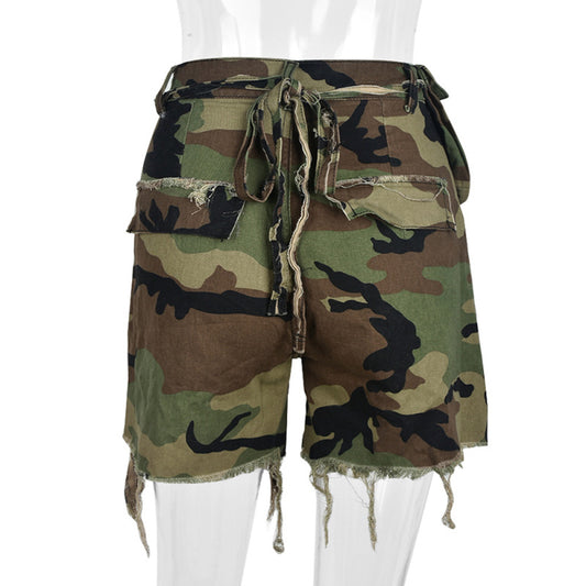 Pantalones cortos casuales sexys de cintura baja con estampado de camuflaje y borlas para mujer