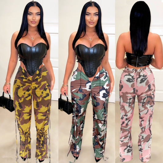 Pantalones casuales con estampado de camuflaje a la moda para mujer