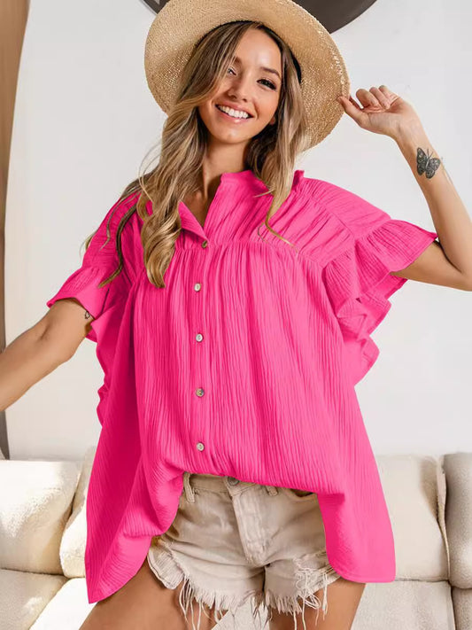 Blusa informal de color liso con cuello alto plisado y botonadura sencilla para mujer