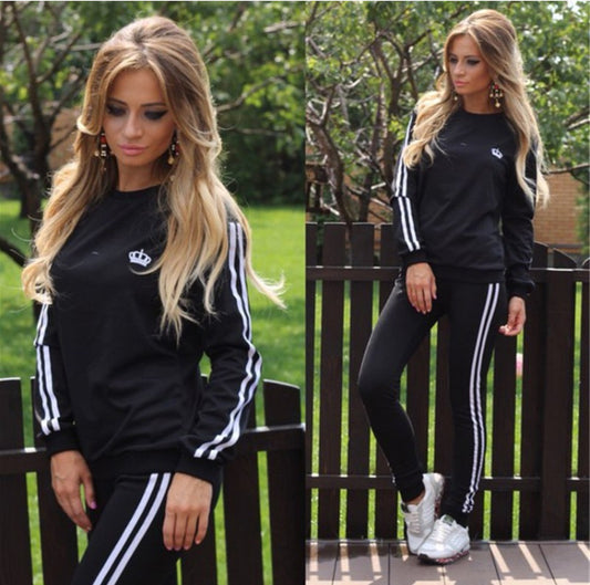Women Casual Athleisure Round Neck Sweatshirt And Pants Set