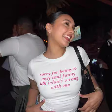 Camiseta informal de manga corta con estampado de letras para mujer