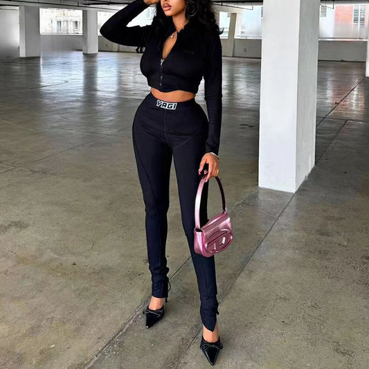 Conjunto de dos piezas de chaqueta y pantalones ajustados de punto con cremallera y manga larga para mujer