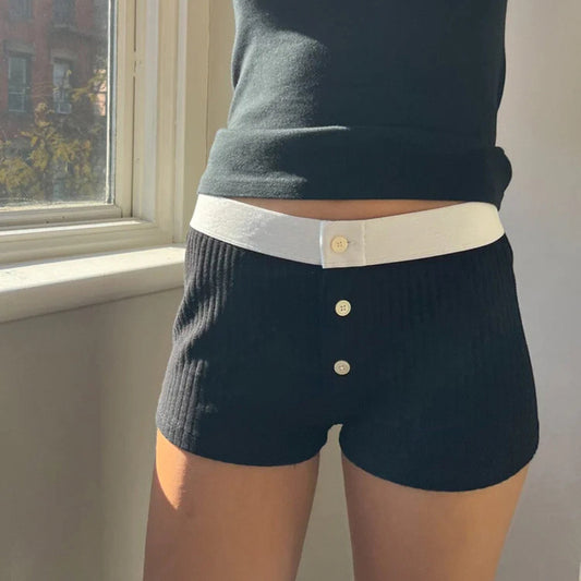 Pantalones cortos de punto con tres botones y tiras en la entrepierna para mujer