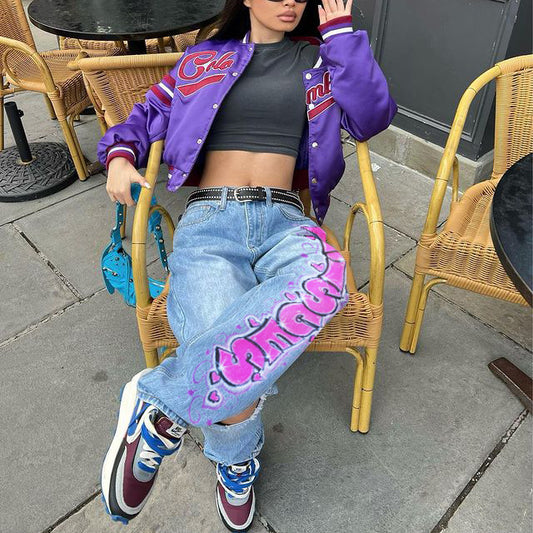 Vaqueros de pierna ancha con estampado de letras rasgadas e informales para mujer