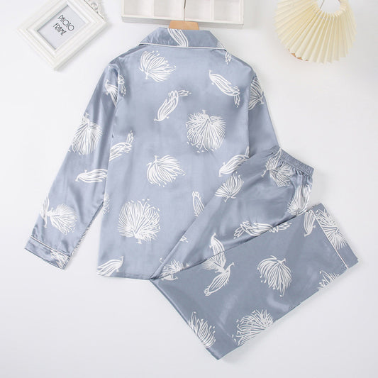 Conjunto de pijama informal de manga larga con solapa y estampado de plumas para mujer