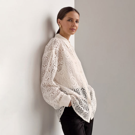 Blusa informal elegante de encaje con solapa hueca y manga larga para mujer