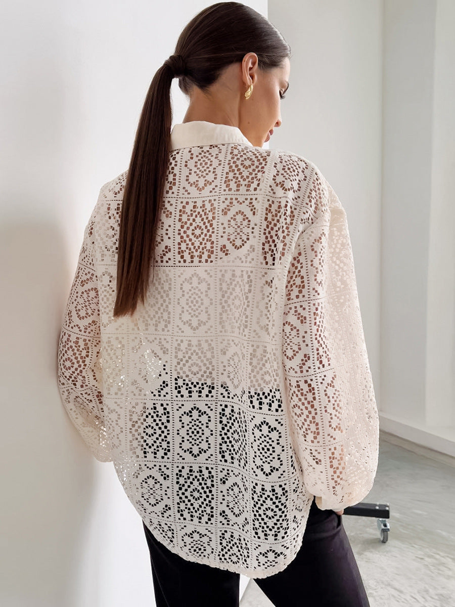 Blusa informal elegante de encaje con solapa hueca y manga larga para mujer