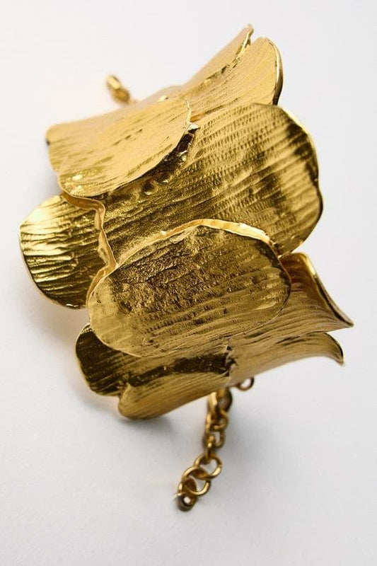 Pulsera de pétalos de metal retro