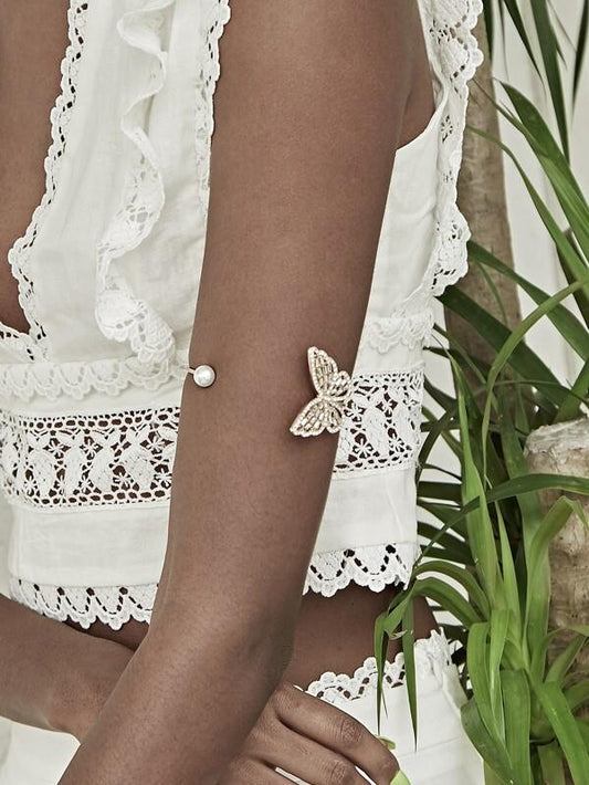 Rhinestone Butterfly & Faux Pearl Decor Cuff Bracelet 1pc for Women